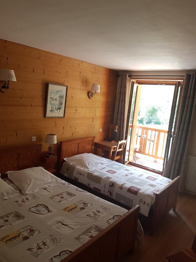 Hotel La Vanoise Bessans Zewnętrze zdjęcie
