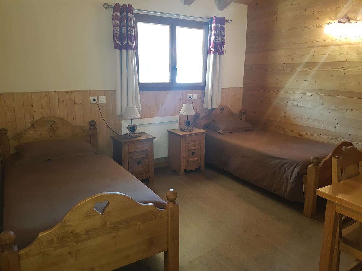 Hotel La Vanoise Bessans Zewnętrze zdjęcie